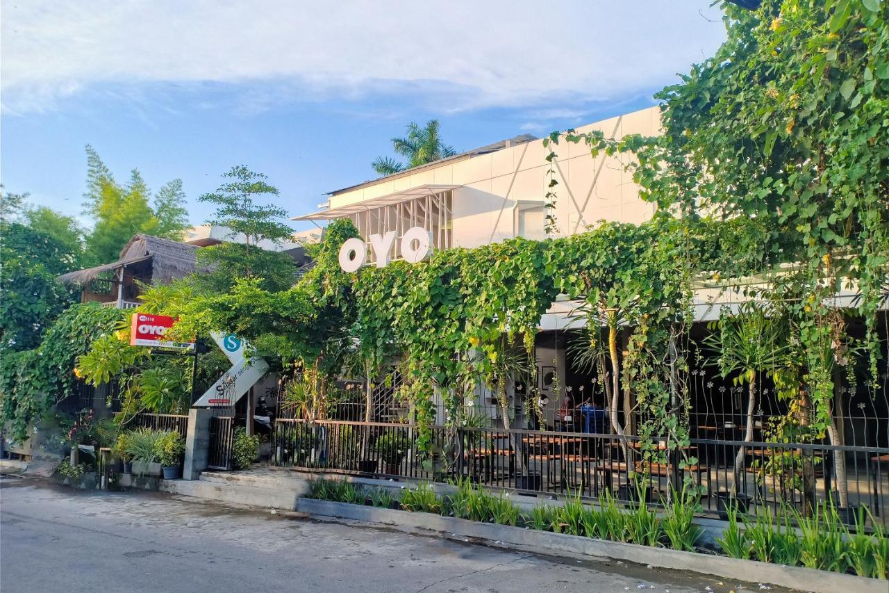Oyo 2510 Selasar Senggigi Residence Exteriör bild