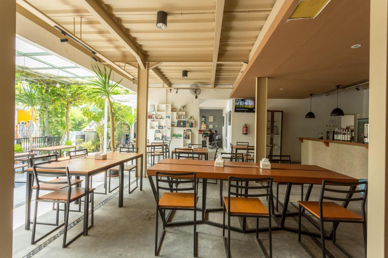 Oyo 2510 Selasar Senggigi Residence Exteriör bild